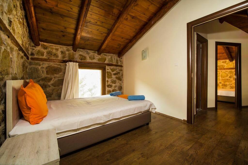 Petrini Spiti Villa Pyrgadikia Exterior photo