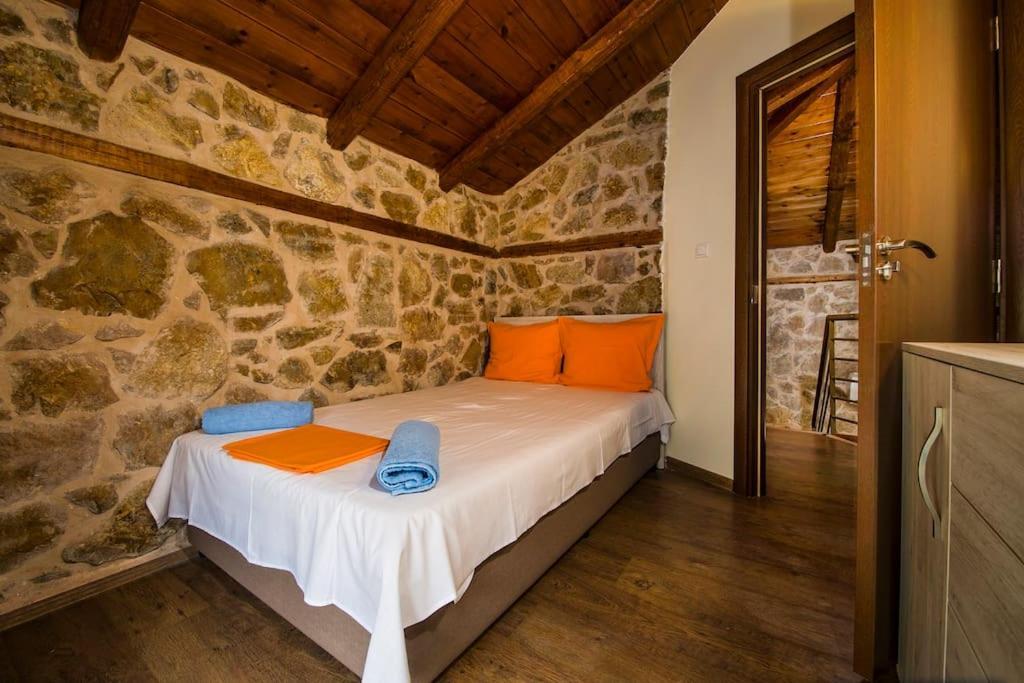 Petrini Spiti Villa Pyrgadikia Exterior photo