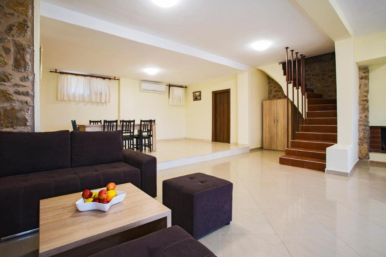Petrini Spiti Villa Pyrgadikia Exterior photo