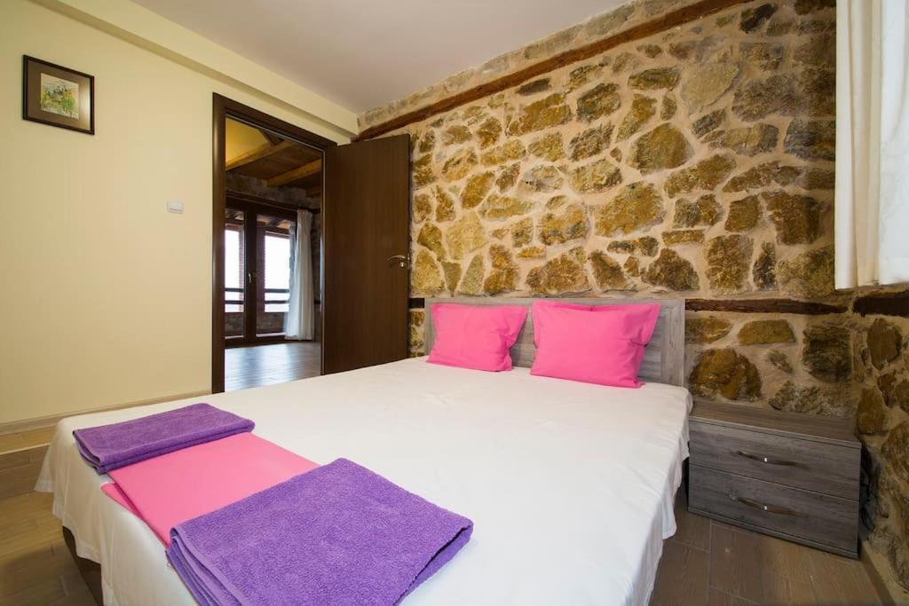 Petrini Spiti Villa Pyrgadikia Exterior photo