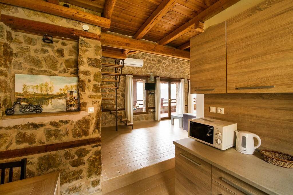 Petrini Spiti Villa Pyrgadikia Exterior photo